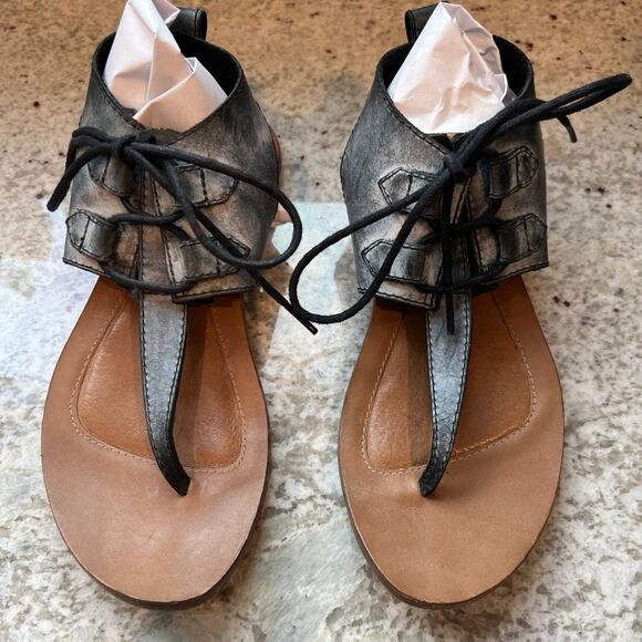 Sorel Sandals Faux Blue Denim Thong Flats Tie Women's Size 7 NWOT - Picture 1 of 5
